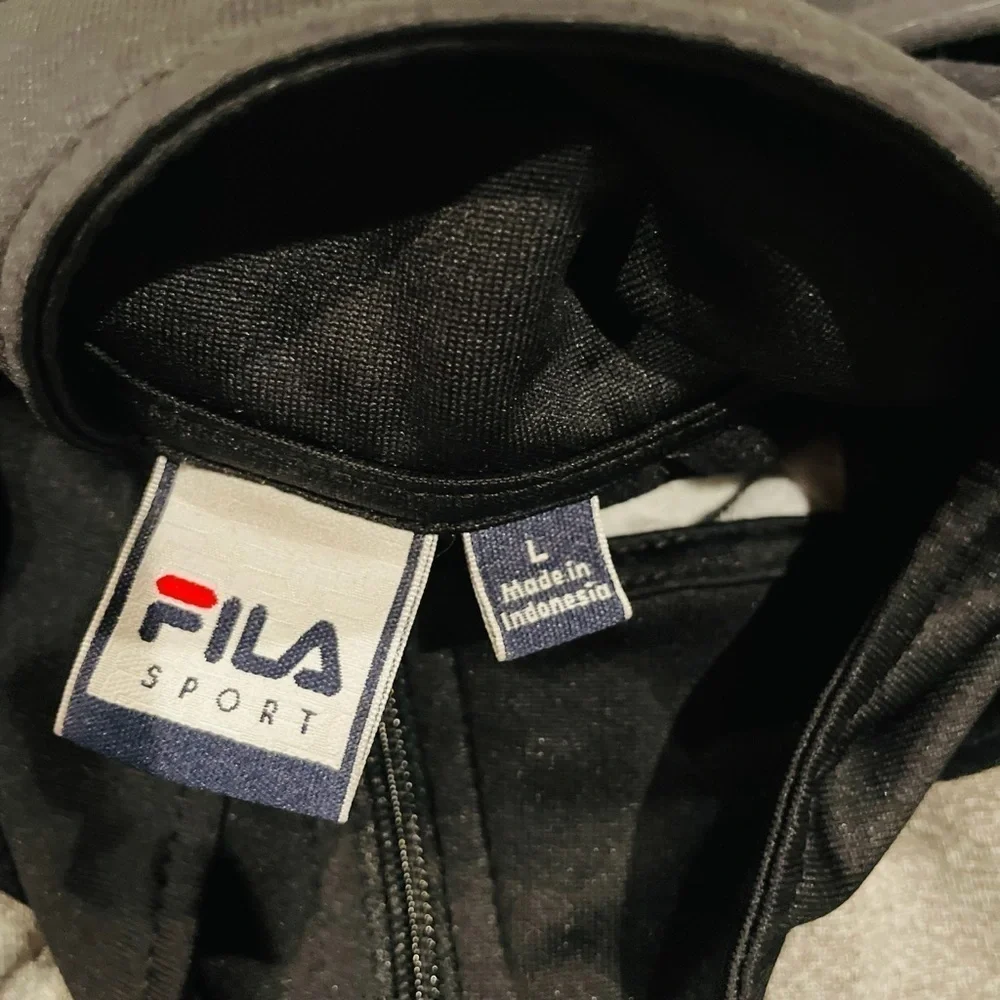 Fila Women’s Black Gray Full Zip Up Long Sleeve Hooded Athletic Jacket Size L